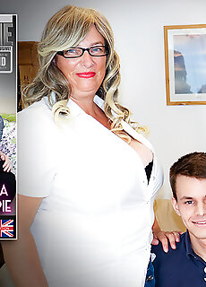 Mature.nl - A Big Breasted Old And Young Threesome With Camilla Creampie And Sandy Starzz