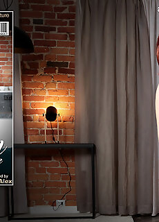 Mature.nl - Teeny Babe Funky Town Gets Seduced By Her Horny Neighbour Anita M. In The Living Room